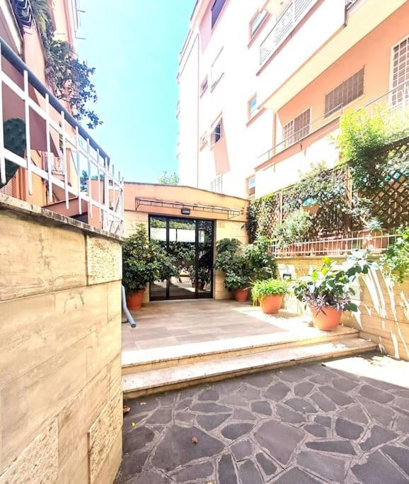 Casa Vacanze Cimone 70 Roma Exterior foto
